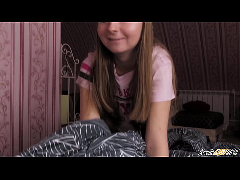 ❤️ Blondi imee hänen BFF:nsä syvälle ja saa spermaa suuhunsa ❌ Seksivideo at fi.tube-sexer.ru ❤